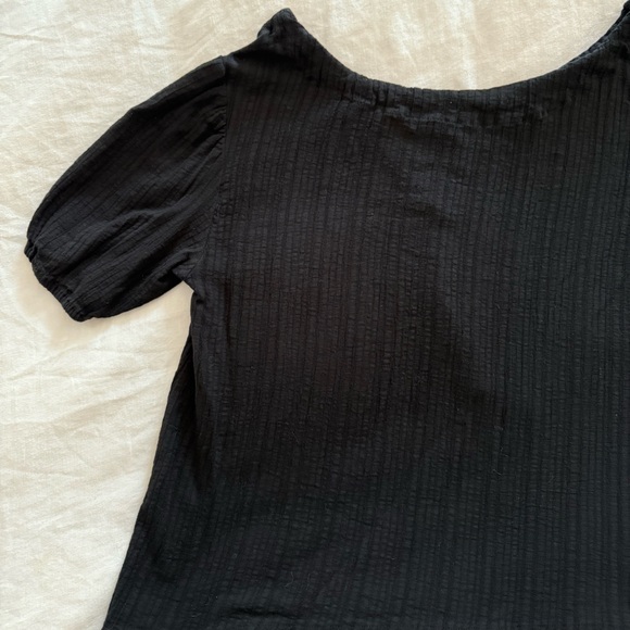 Neuflora Black 100% Cotton Top with Bow on Back and Puff Sleeves Loose Fit - Picture 3 of 16